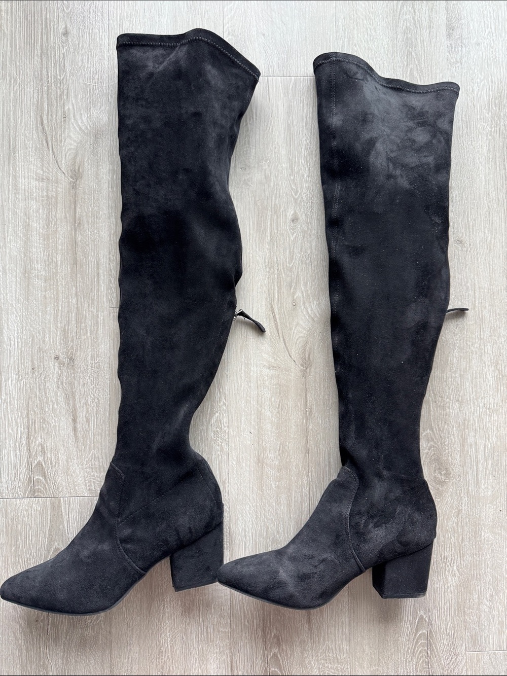 Goodnight Macaroon Women's Black Over-the-Knee Boots Size 41